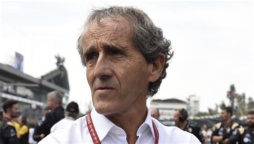 Rapina in villa ad Alain Prost a Nyon, ex pilota Ferrari aggredito e ferito dai ladri: caccia alla banda