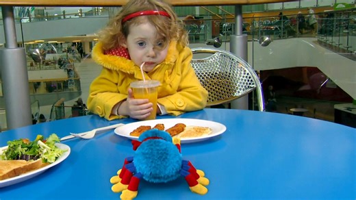 Woolly and Tig - Series 1: 7. The Clown