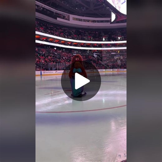 Gritty Mermaid: Little Mermaid Legs Scene Exploration