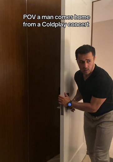 IF U KNOW U KNOW #coldplay #coldplayconcert #gillettestadium #coldplaygillettestadium #cheating #affair #parody #coldplayfans #coldplaylive #astronomy #CapCut