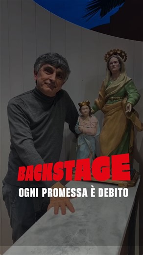 Teatro Manzoni on Instagram: "✨ Ieri sera abbiamo seguito @vincenzo_salemme_official e la sua compagnia dietro le quinte del suo spettacolo 𝗢𝗴𝗻𝗶 𝗽𝗿𝗼𝗺𝗲𝘀𝘀𝗮 𝗲̀ 𝗱𝗲𝗯𝗶𝘁𝗼 ✨ 𝗩𝗶𝗻𝗰𝗲𝗻𝘇𝗼 𝗦𝗮𝗹𝗲𝗺𝗺𝗲 insieme a @nicola_acunzo, 𝗗𝗼𝗺𝗲𝗻𝗶𝗰𝗼 𝗔𝗿𝗶𝗮, @vborrino, @sergio_dauria, 𝗢𝘀𝗰𝗮𝗿𝗶𝗻𝗼 𝗗𝗶 𝗠𝗮𝗶𝗼, @pinagiarmana_official, @gennaroguazzoofficial, @guerriero_antonio, @geremia_longobardo, @mirandarosa2, @agostinopannone, @fernandapintofficial vi aspetta per le festività