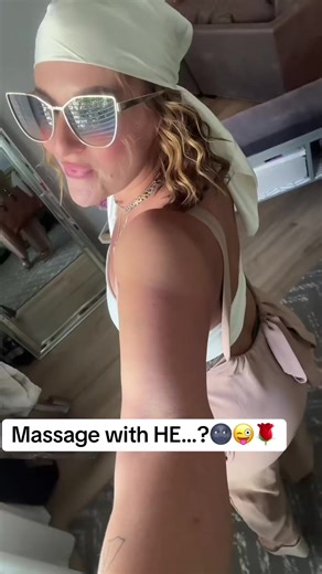 Happy endings…?😙🌚🌹 #massage #happyending #massagetherapist #spa #swedishmassage