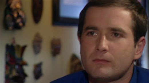 En medio de una charla, 'Francisco' confiesa que está profundamente enamorado. ¿Estará preparado para casarse? ¡No te lo pierdas! #FranciscoElMatemático. Lunes a viernes 09:00 p.m. EST - 8:00 p.m. COL. | Canal RCN Novelas