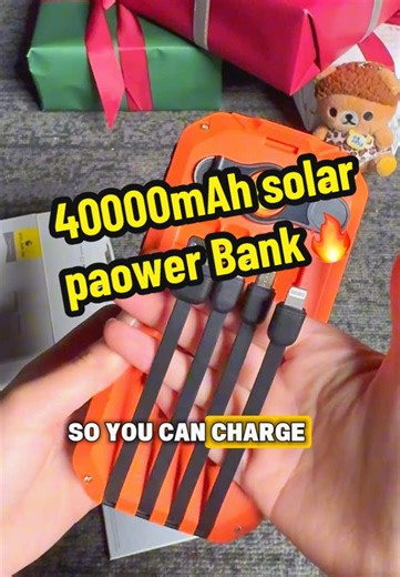 40000mAh Solar Hand-Cranked Power Bank Review