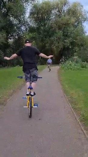 Nothing like a bollocking off the missus!#bmx #TakingCareOfBiz #foryoupage #biketricks #fyp #bmxrider.