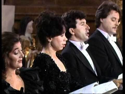 Mozart Requiem Bernstein 12. Benedictus.mpg