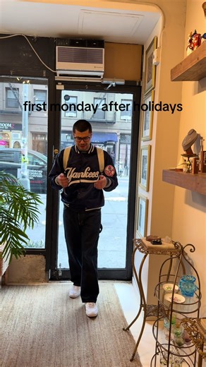 Brighten Your Monday at Mottive in Greenwich Village