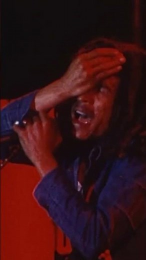 Bob Marley "I Shot The Sheriff" | Pavillion De Paris (1977)