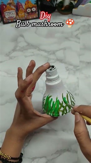 diy LED bulb mushroom 🍄|craft#diy #mushroom #ytshorts #ledbulb #yt #paint #craft #wastematerialcraft