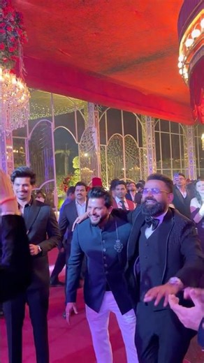 Amazing night spent with my brothers ❤️❤️…. #entry #ep #amritmaan #shikhardhawan #sureshraina #fyp