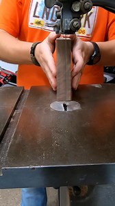 Should you use a fence when using a bandsaw? | The Grant Alexander