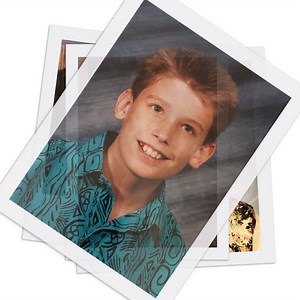 Did you rock acid wash in the 80s? What about double denim before it was a trend again? Since there's nothing we love more than a fashion flashback, we want to see your best back to school themed throwback photo from the 80s and 90s. COMMENT below with your photo for a chance to win this week a $1,000 gift card, plus a chance at our grand prize $5,000 shopping spree. Need some inspiration? Our favorite photos will be featured here: www.simon.com/throwback. | Mall at Fox Run | Facebook