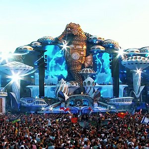 334K views · 5K reactions | An incredible performance with powerful vibes by Afrojack. Pre-Registration for Tomorrowland 2019 is open until February 1st. Sign into your account and be part of a magical new story: The Book of Wisdom - The Return | Tomorrowland | Facebook