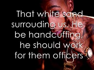 Wiz Khalifa Roll Up with lyrics!