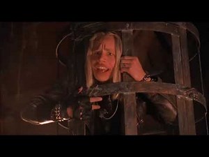 Hocus Pocus 1993 Max & Alison rescues Dani from the Witches scene