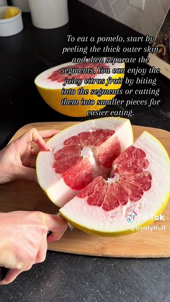What do pomelos taste like? There are several different varieties of pomelos, and they all vary slightly in flavor. But most have a taste similar to that of a grapefruit, with an intense tartness, sharp acidity, and a prevailing sweetness. But unlike grapefruit, pomelos are milder in flavor and less bitter. #pomelo #fruit