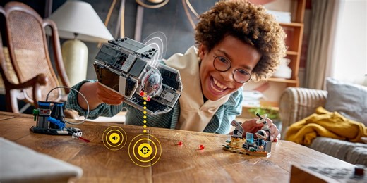 LEGO’s New 'SMART Play' Adds Lights, Sounds, and More Fun to Bricks