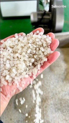 The pelletizing process for making waste plastic films into pellets #recycling #machine #plastic