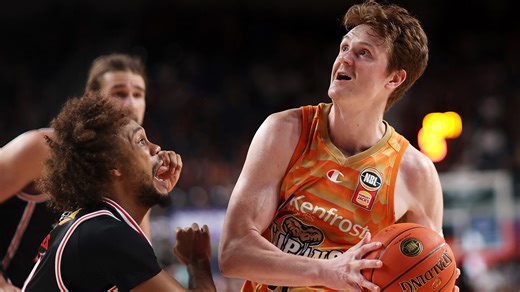Report: Taipans big firming as United target