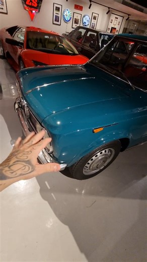 INCREDIBILE Auto ITALIANE d’EPOCA NASCOSTE a DUBAI 😱🇮🇹 EveryDay Out New Video on my YouTube and TikTok Channel patricksupercars ✈️ . #autodepoca #autoitaliane #alfaromeogiulia #alfaromeomontreal #lanciafulviahf #lanciathema832 #automotive #motorsport #automobiledepoca #automobilismo #dubai🇦🇪 | Patrick Supercars