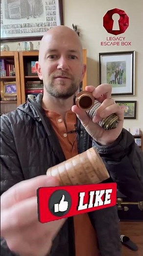 What is a Cryptex? #cryptex #davinci #davincicode #escaperoomlocks #escaperooms #escaperoom #puzzles