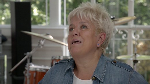 Joséphine, ange gardien - S22 E03 - 1998-2018 Retour vers le futur (Partie 1)