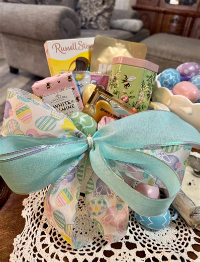 Honey Bee Spa Easter Basket for Tween Teen Girl – Self-care Set - Prefilled Gift Basket - Etsy