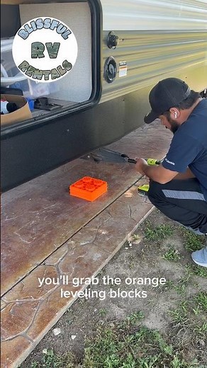 How to Use RV Leveling Blocks and Stabilize Your Rig in Minutes #traveltrailer #rvrentals #rvlife