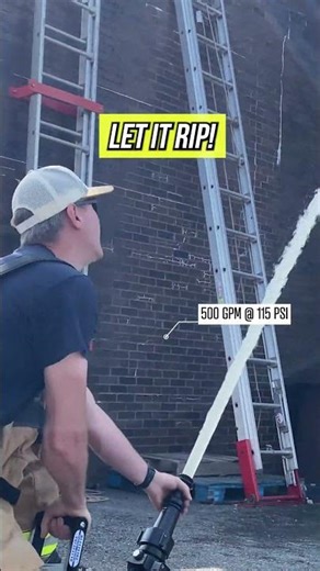 😳 How high can this ground monitor REALLY hit? #firefighter #tactic #firefighting