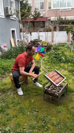 Çetin Ören on Instagram: "Sipariş vermek için mesaj atabilirsiniz. Etinngrill MANGALIN YENİ NESİLİ 🔥 Etinngrill ile mangal keyfi artık daha kolay! Paslanmaz çelik gövde Tek hareketle dönen otomatik ızgara Yükseklik ayarlı ateş sistemi Çekmeceli kül haznesi ile kolay temizlik Güvenli & pratik kullanım 🌿 Etinngrill – Profesyonel mangal deneyimi! 🌿 sipariş vermek için ; +90 0 850 346 04 30 ENGLİSH - Etinngrill: THE NEW GENERATION OF BARBECUE 🔥 Grilling is now easier with Etinngrill! Stainless s