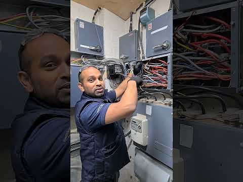 Eaton Memshield MCCB panel board Install to replace MEM busbar chamber set up.Old messy distribution