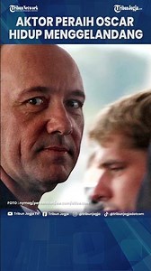 Oscar-Winning Actor Lives on the Loose