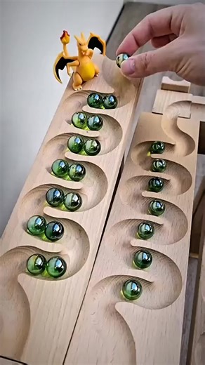 please don't under review my video #viralvideo #satisfyingvideo #marblerun #asmrsounds #fyp