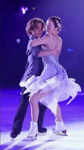 宇野昌磨＆本田真凜が新章開幕「しょまりん」初演技に会場大熱狂