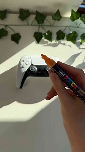 Customizing PS5 controller using only diamonds – rate it 1-999