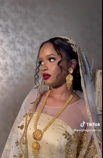 Stunning Somali Bride in Gold Elegance