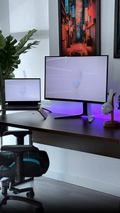 ALIENWARE on Instagram: "It’s just me and my setup against the world... Black Friday deals are live now, find your next upgrade at the link in our bio 👀"