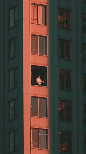 NYC’s $20 Million Skyscraper That Sways in the Wind?! Shocking Resident Complaints