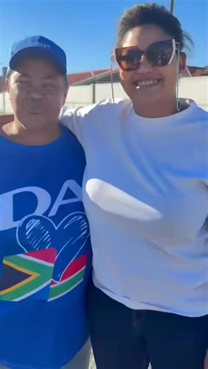 Deidré Baartman on Instagram: "Walking learners safely to school in Ward 42 with activist Felecia Ruiters, alongside Cllr Charles Stix Stokke Esau. A simple but important way to support learner safety as the school year gets underway 👣🎒📚"