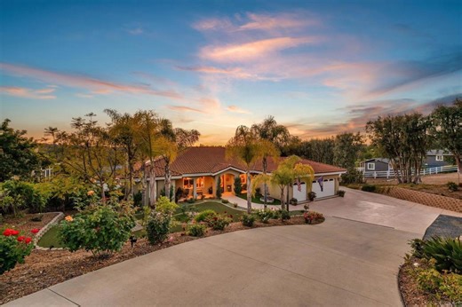 3835 Las Flores Dr, Fallbrook, CA 92028 - MLS NDP2604010 - Coldwell Banker
