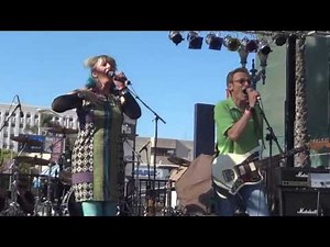 Animotion "I Engineer/80's Medley/Obsession" Lost 80's Long Beach Aug 24, 2013