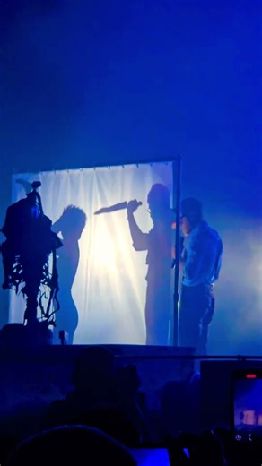 Cant escape the shower scene🔪🛁 #psycho #horrormovies #metalmusic #iceninekills