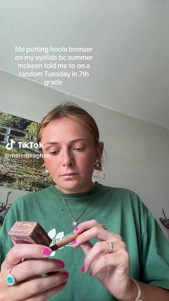 Hoola Bronzer Application Tips for a Stunning Look