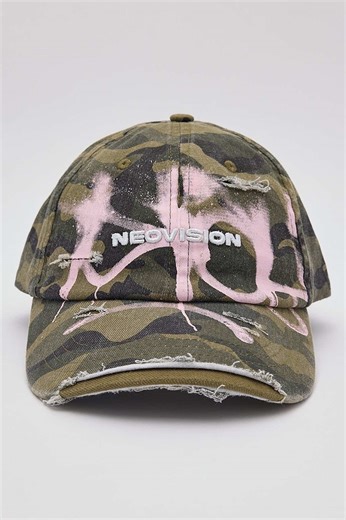 Spring-Inspired Offbeat Collage