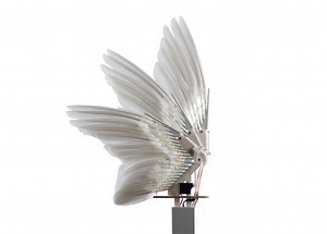 Robot bird with real pigeon feathers to improve agility