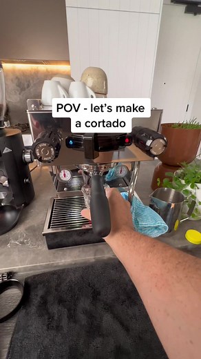 Making a Delicious Cortado with an Espresso Machine