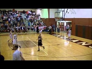 Ένα απίστευτο καλάθι σε αγώνα γυναικείου μπάσκετ