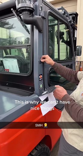 Funny Forklift Owner Takes Matters into His Own Hands
