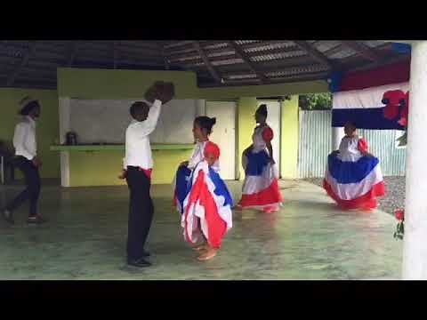 Baile típico de República Dominicana: El farolito.