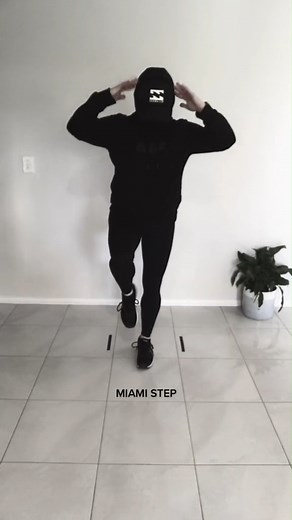30K views · 741 reactions | Miami Step #shuffle #tutorials #starfacek2 #vstep #poplypocket #Ystep | Starface k2 | Facebook